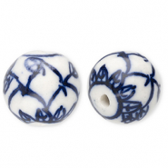 Beads ceramic 15mm with leaf Off White-Delft Blue